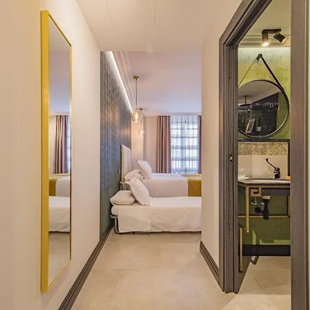 Vesci Faventia Hotel 3*