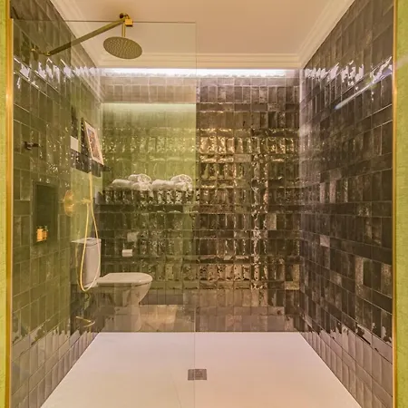 Vesci Faventia Hotel 3*