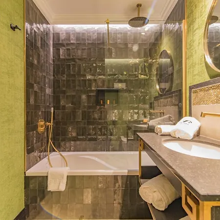 Vesci Faventia 3* Huétor-Tájar